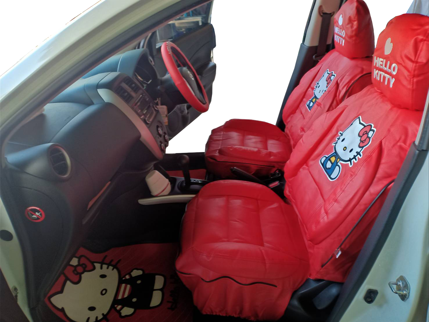 Original Sanrio Hello Kitty auto seat covers pair faux leather Original Sanrio Hello Kitty auto seat covers pair faux leather