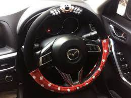 Minnie Mouse steering accessory 